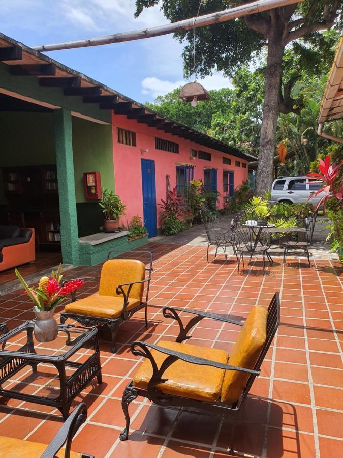 Hostal Nova Colonial Puerto Colombia Exterior foto